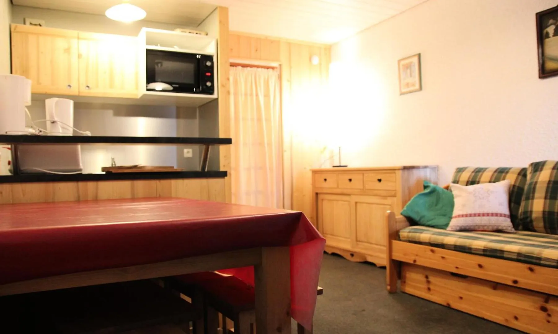 Apartment Residence Serac - Val Thorens Location: Studio Cabine En Haut De La Station Mae-9049 France