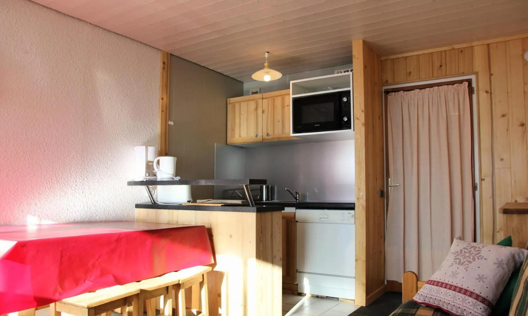 Residence Serac - Val Thorens Location: Studio Cabine En Haut De La Station Mae-9049